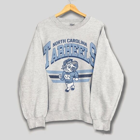 Throwback University of North Carolina Tar Heels Sweatshirt, NC Tar Heels Shirt - Picture 1 of 2
